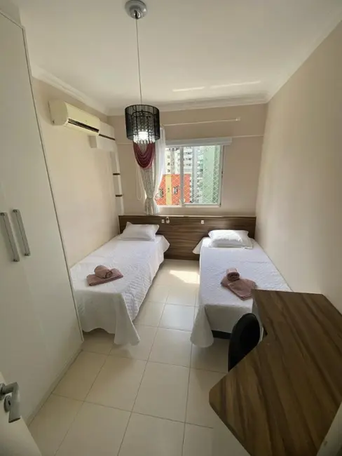 Apartamento com 3 quartos à venda, 120m2 em Centro, Balneario Camboriu - SC - imagem 4 Foto 4 de Apartamento com 3 quartos à venda, 120m2 em Centro, Balneario Camboriu - SC