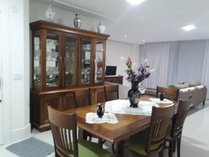 Foto 9 de Apartamento com 3 quartos à venda, 130m2 em Centro, Balneario Camboriu - SC