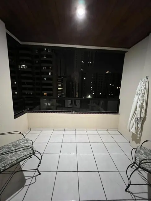 Apartamento com 3 quartos à venda, 116m2 em Centro, Balneario Camboriu - SC - imagem 8 Foto 8 de Apartamento com 3 quartos à venda, 116m2 em Centro, Balneario Camboriu - SC