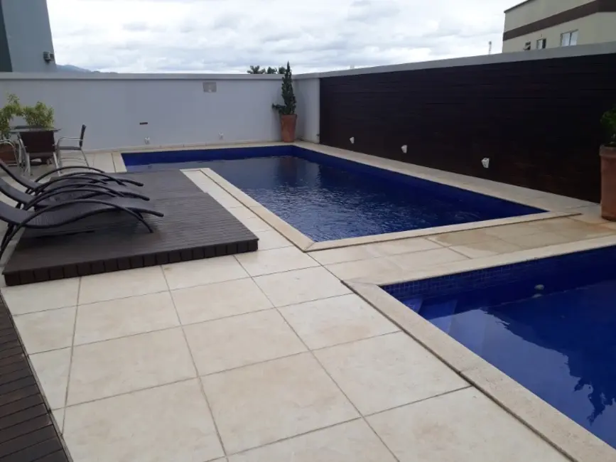 Apartamento com 3 quartos à venda, 134m2 em Centro, Balneario Camboriu - SC - imagem 6 Foto 6 de Apartamento com 3 quartos à venda, 134m2 em Centro, Balneario Camboriu - SC