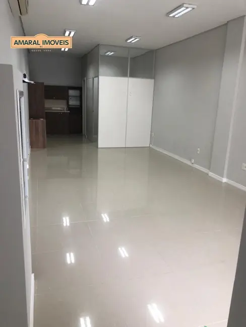 Foto 8 de Sala Comercial à venda, 50m2 em Centro, Balneario Camboriu - SC