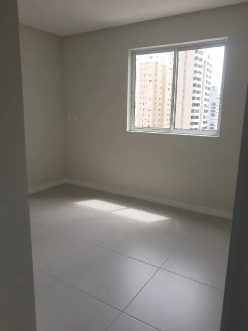 Apartamento com 2 quartos à venda, 92m2 em Centro, Balneario Camboriu - SC - imagem 9 Foto 9 de Apartamento com 2 quartos à venda, 92m2 em Centro, Balneario Camboriu - SC