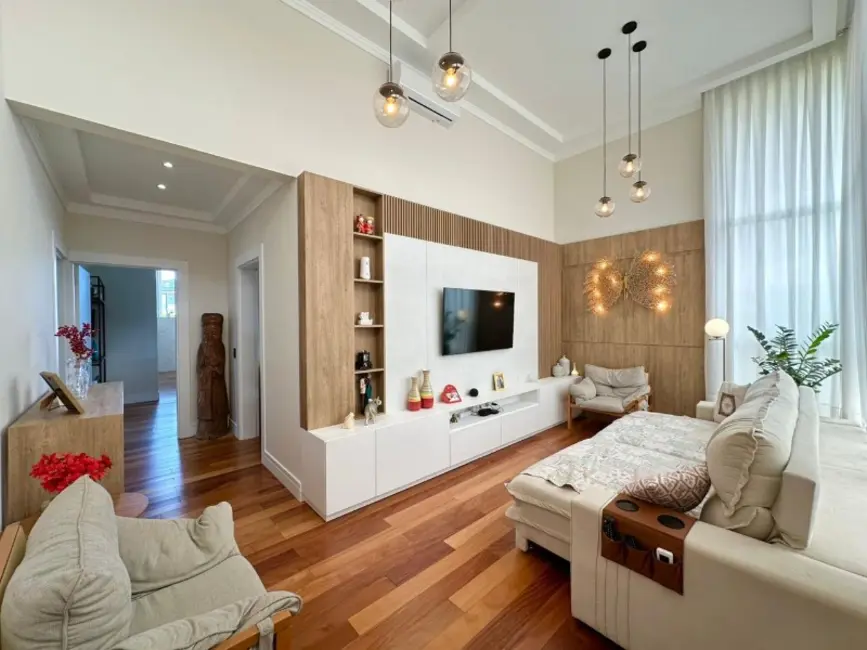 Foto 6 de Casa de Condomínio com 3 quartos à venda, 224m2 em Santa Regina, Camboriu - SC
