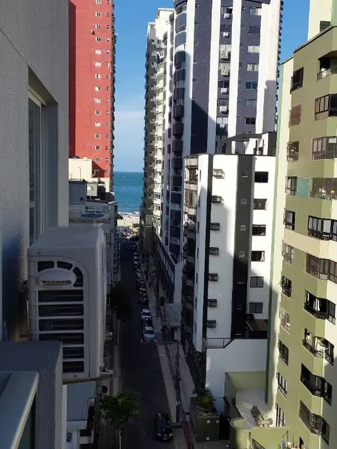 Apartamento com 2 quartos para alugar, 73m2 em Centro, Balneario Camboriu - SC - imagem 8 Foto 8 de Apartamento com 2 quartos para alugar, 73m2 em Centro, Balneario Camboriu - SC