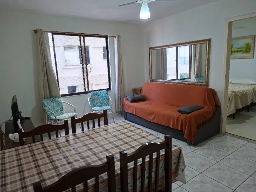 Apartamento com 1 quarto para alugar, 50m2 em Centro, Balneario Camboriu - SC - imagem 1 Foto 1 de Apartamento com 1 quarto para alugar, 50m2 em Centro, Balneario Camboriu - SC