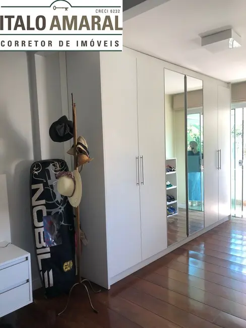 Foto 3 de Casa com 5 quartos à venda, 200m2 em Centro, Balneario Camboriu - SC