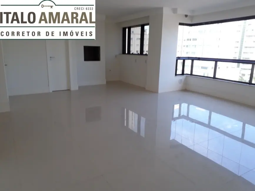 Apartamento com 3 quartos à venda, 125m2 em Centro, Balneario Camboriu - SC - imagem 7 Foto 7 de Apartamento com 3 quartos à venda, 125m2 em Centro, Balneario Camboriu - SC