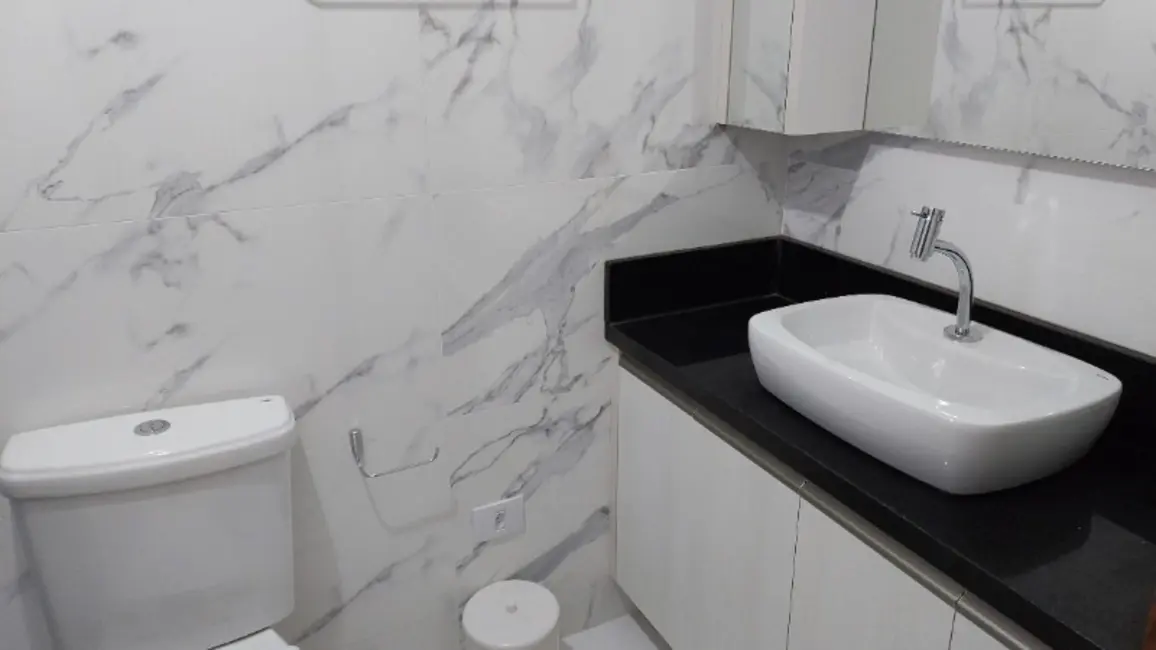 Apartamento com 2 quartos para alugar, 75m2 em Centro, Balneario Camboriu - SC - imagem 5 Foto 5 de Apartamento com 2 quartos para alugar, 75m2 em Centro, Balneario Camboriu - SC