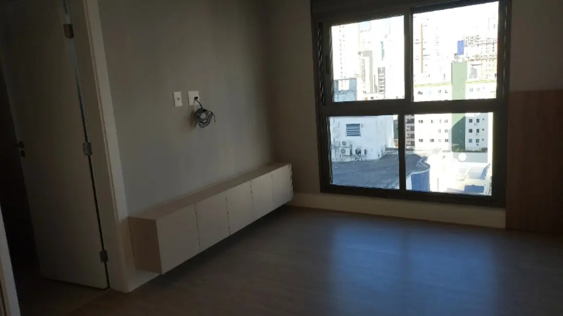 Apartamento com 3 quartos à venda, 143m2 em Centro, Balneario Camboriu - SC - imagem 7 Foto 7 de Apartamento com 3 quartos à venda, 143m2 em Centro, Balneario Camboriu - SC