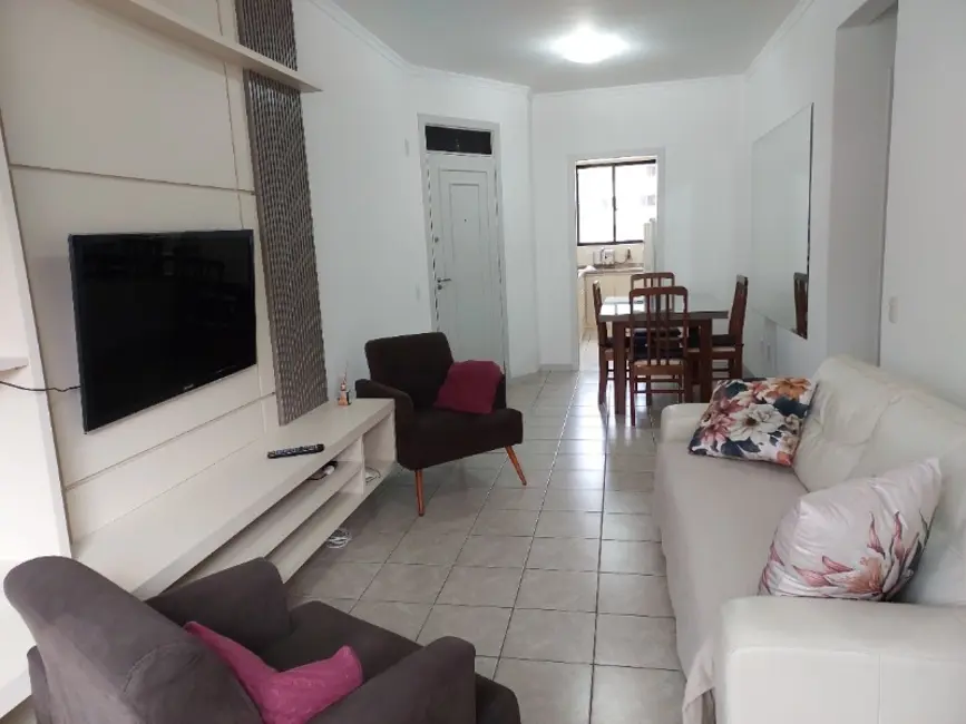 Apartamento com 2 quartos para alugar, 80m2 em Centro, Balneario Camboriu - SC - imagem 1 Foto 1 de Apartamento com 2 quartos para alugar, 80m2 em Centro, Balneario Camboriu - SC