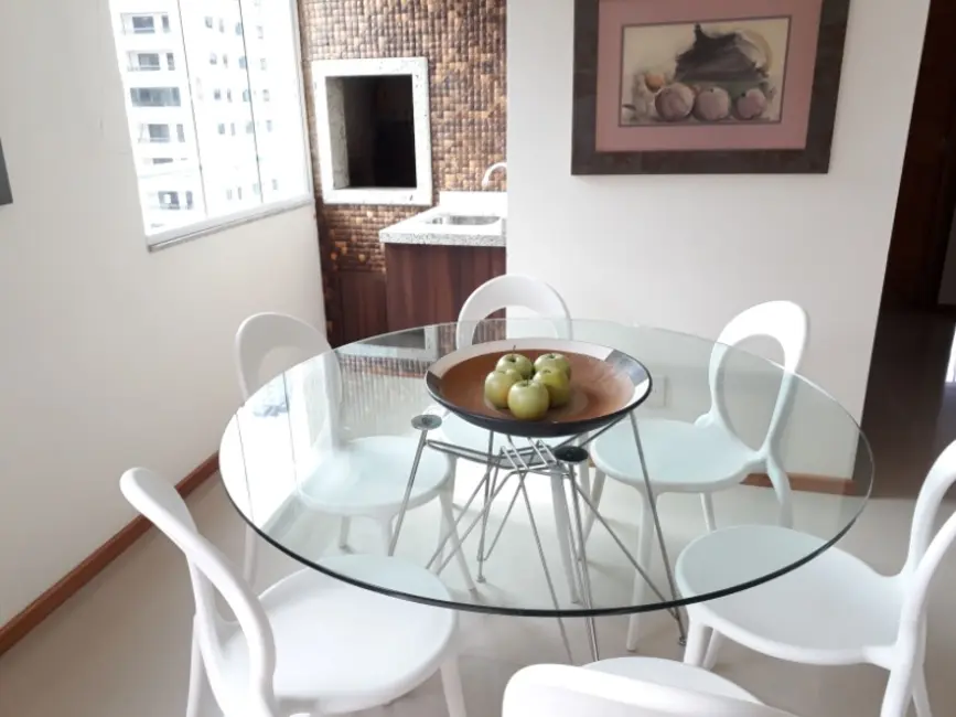 Apartamento com 3 quartos para alugar, 85m2 em Centro, Balneario Camboriu - SC - imagem 3 Foto 3 de Apartamento com 3 quartos para alugar, 85m2 em Centro, Balneario Camboriu - SC