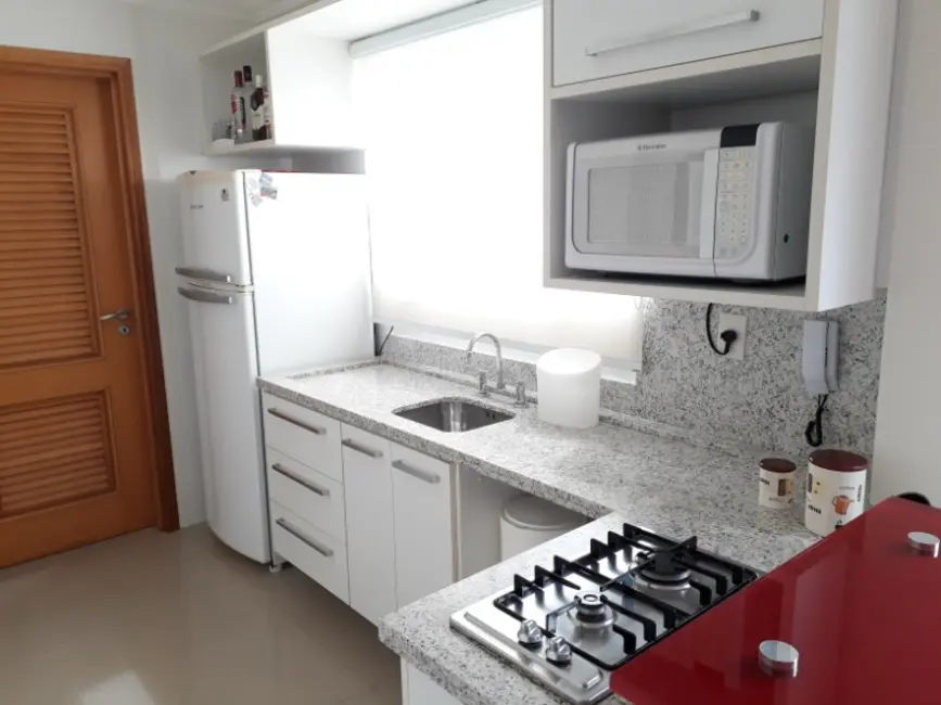 Foto 2 de Apartamento com 3 quartos à venda, 85m2 em Centro, Balneario Camboriu - SC