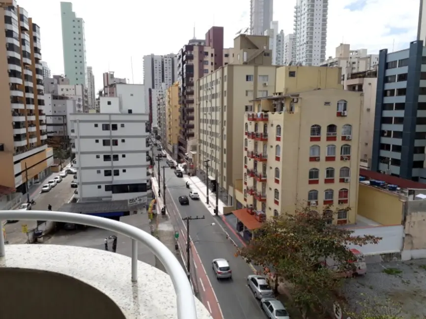 Foto 6 de Apartamento com 3 quartos à venda, 85m2 em Centro, Balneario Camboriu - SC
