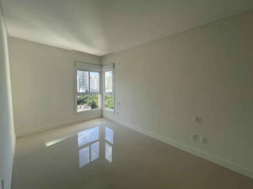 Foto 8 de Apartamento com 4 quartos à venda, 120m2 em Centro, Balneario Camboriu - SC