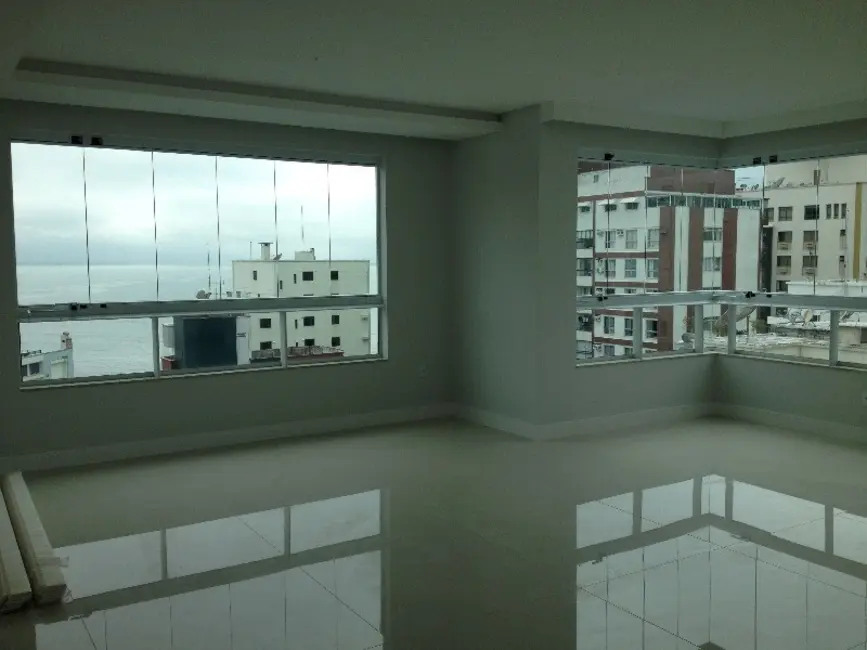 Foto 3 de Apartamento com 3 quartos à venda, 145m2 em Centro, Balneario Camboriu - SC