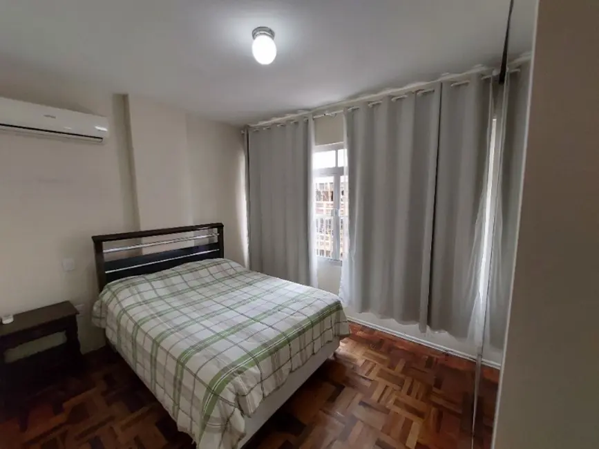Foto 4 de Apartamento com 2 quartos para alugar, 90m2 em Centro, Balneario Camboriu - SC