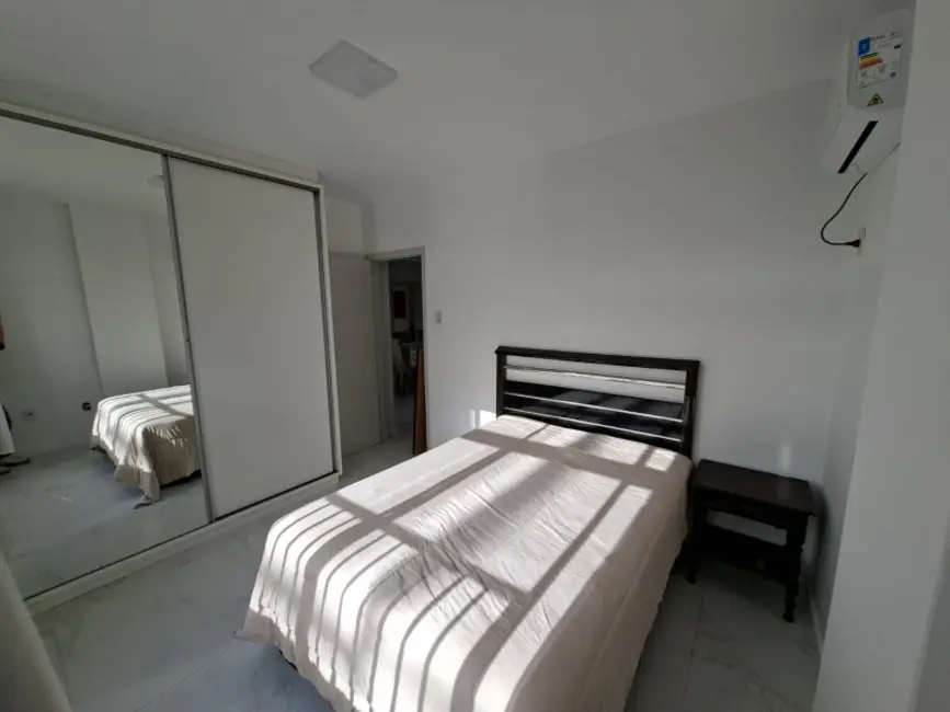 Foto 4 de Apartamento com 2 quartos para alugar, 90m2 em Centro, Balneario Camboriu - SC