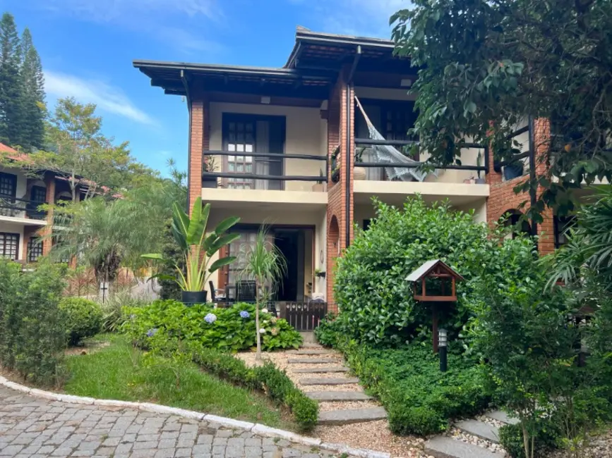 Foto 2 de Sobrado com 1 quarto para alugar, 55m2 em Balneario Camboriu - SC