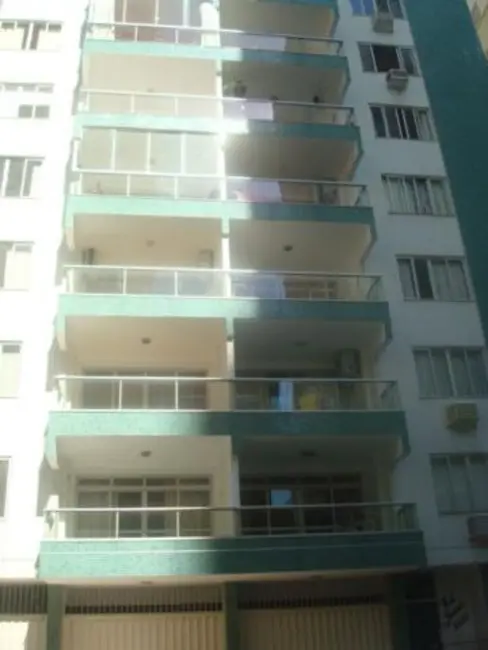 Foto 2 de Apartamento com 3 quartos para alugar, 108m2 em Centro, Balneario Camboriu - SC