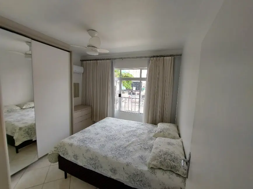 Apartamento com 2 quartos para alugar, 70m2 em Centro, Balneario Camboriu - SC - imagem 4 Foto 4 de Apartamento com 2 quartos para alugar, 70m2 em Centro, Balneario Camboriu - SC