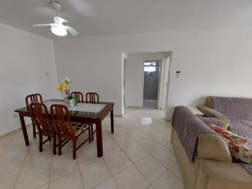 Apartamento com 2 quartos para alugar, 70m2 em Centro, Balneario Camboriu - SC - imagem 9 Foto 9 de Apartamento com 2 quartos para alugar, 70m2 em Centro, Balneario Camboriu - SC