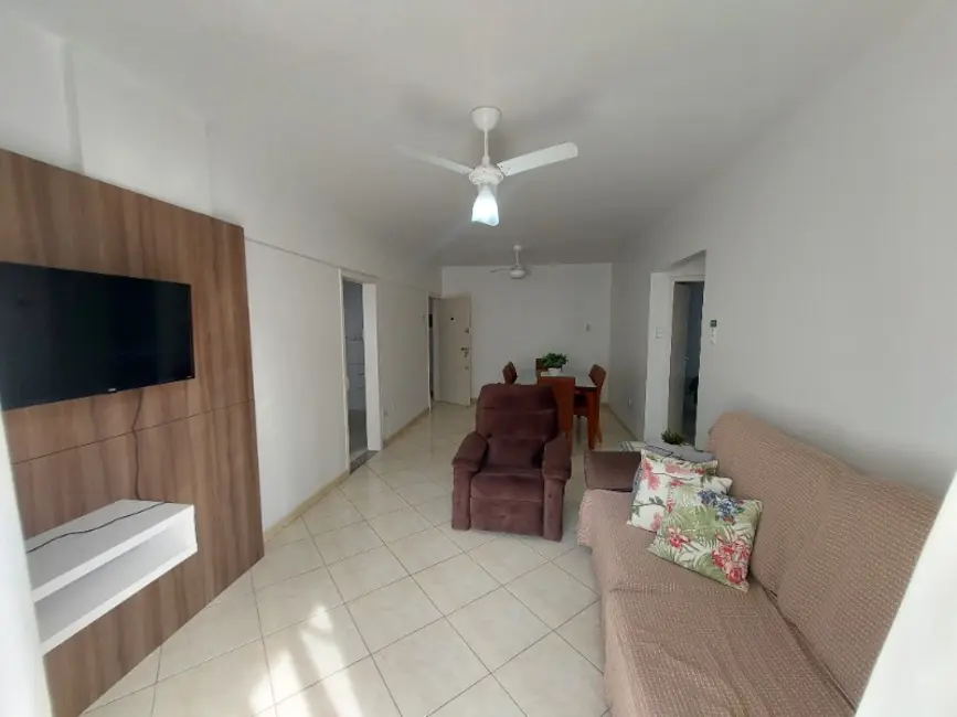 Apartamento com 2 quartos para alugar, 70m2 em Centro, Balneario Camboriu - SC - imagem 2 Foto 2 de Apartamento com 2 quartos para alugar, 70m2 em Centro, Balneario Camboriu - SC