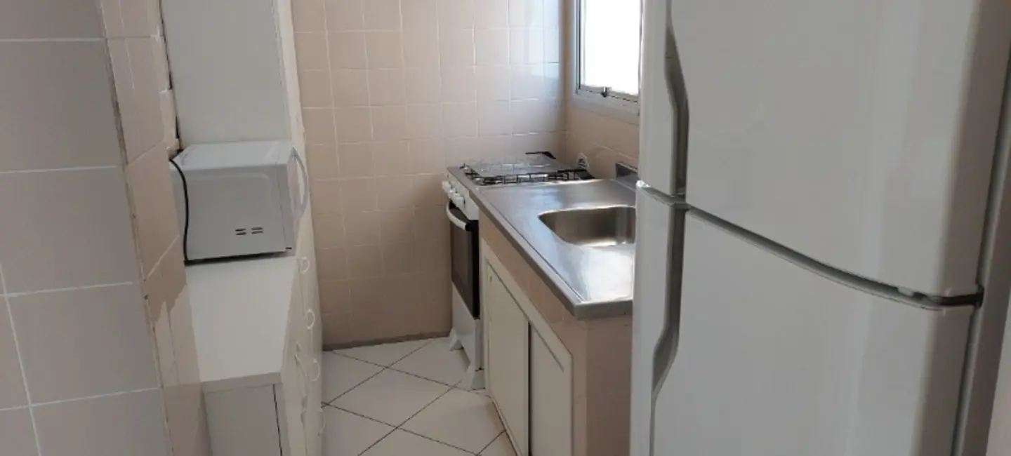 Apartamento com 1 quarto para alugar, 38m2 em Centro, Balneario Camboriu - SC - imagem 4 Foto 4 de Apartamento com 1 quarto para alugar, 38m2 em Centro, Balneario Camboriu - SC