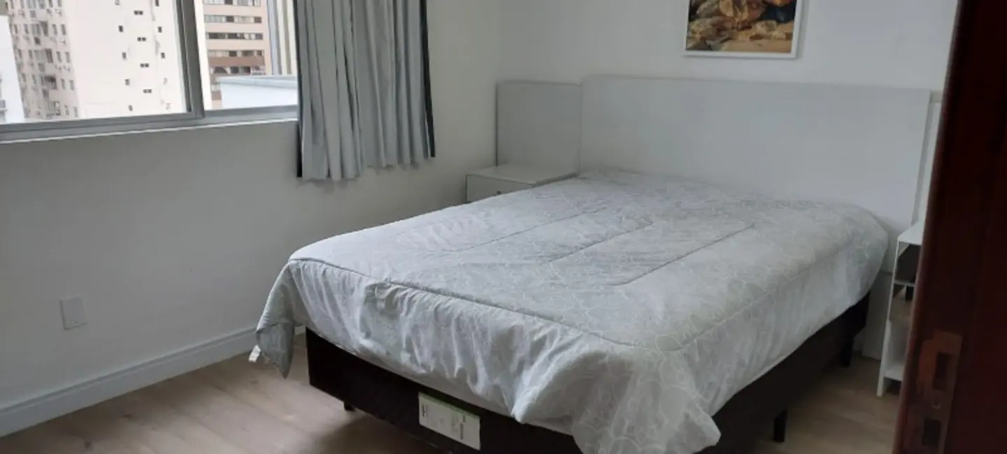 Apartamento com 1 quarto para alugar, 50m2 em Centro, Balneario Camboriu - SC - imagem 4 Foto 4 de Apartamento com 1 quarto para alugar, 50m2 em Centro, Balneario Camboriu - SC