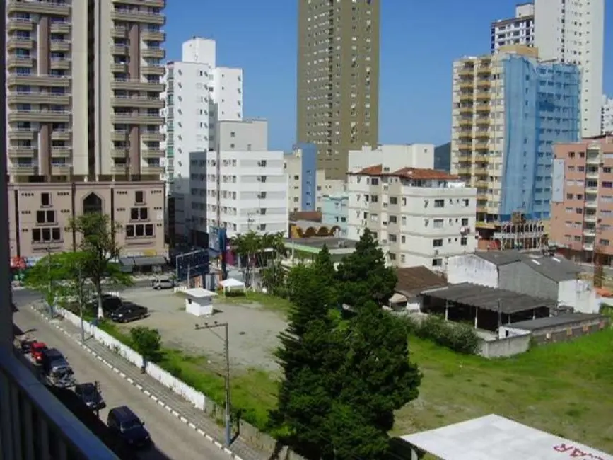 Apartamento com 1 quarto para alugar, 50m2 em Centro, Balneario Camboriu - SC - imagem 8 Foto 8 de Apartamento com 1 quarto para alugar, 50m2 em Centro, Balneario Camboriu - SC