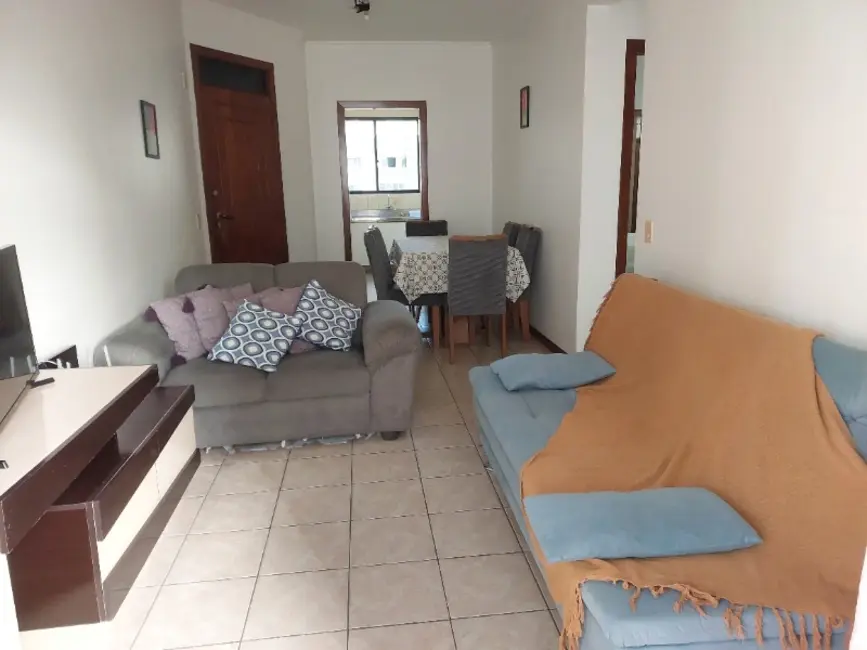 Apartamento com 2 quartos para alugar, 72m2 em Centro, Balneario Camboriu - SC - imagem 1 Foto 1 de Apartamento com 2 quartos para alugar, 72m2 em Centro, Balneario Camboriu - SC