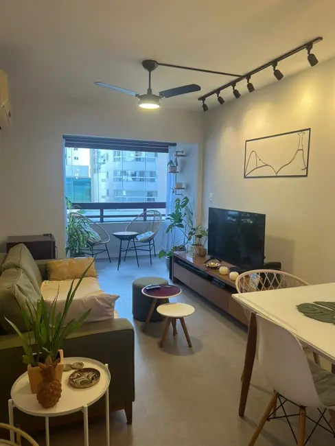 Foto 2 de Apartamento com 3 quartos à venda, 88m2 em Centro, Balneario Camboriu - SC