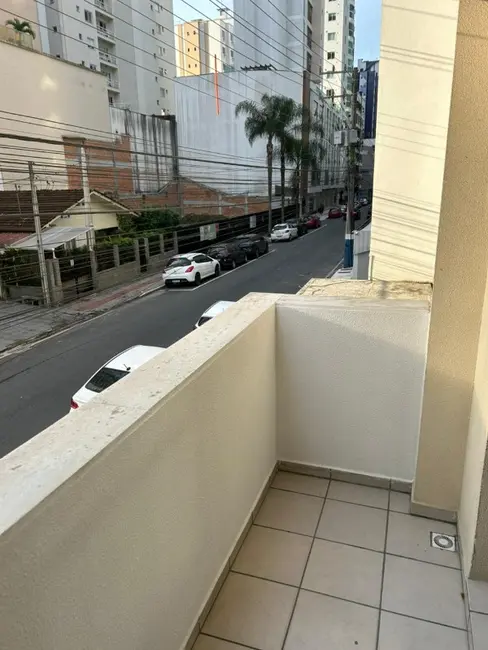 Apartamento com 2 quartos à venda, 70m2 em Centro, Balneario Camboriu - SC - imagem 9 Foto 9 de Apartamento com 2 quartos à venda, 70m2 em Centro, Balneario Camboriu - SC