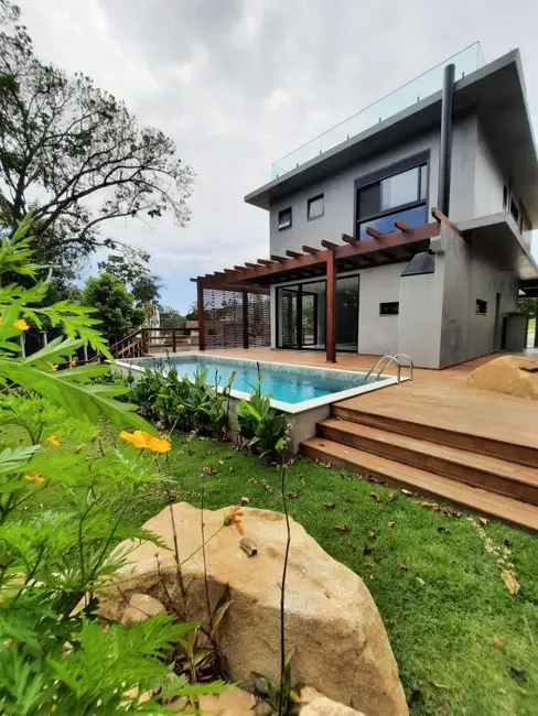 Foto 5 de Casa de Condomínio com 3 quartos à venda, 258m2 em Praia das Taquaras, Balneario Camboriu - SC