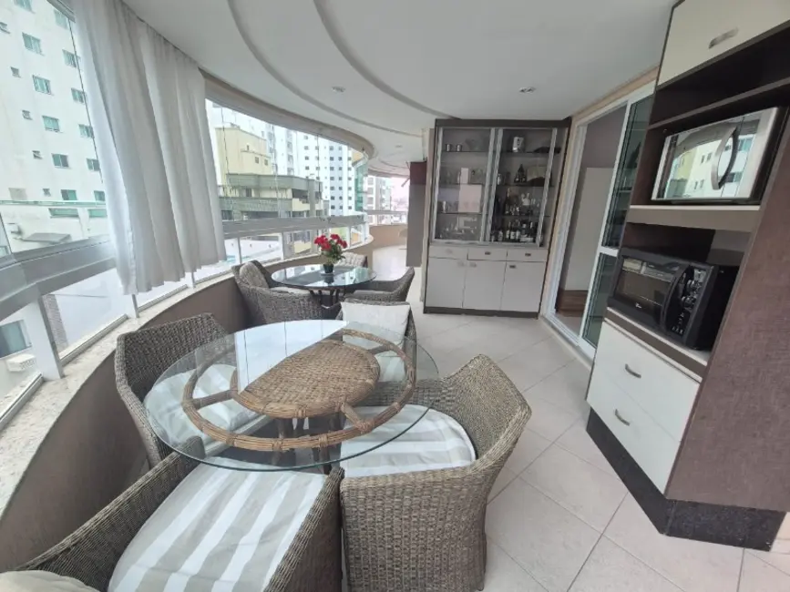 Foto 1 de Apartamento com 3 quartos à venda, 132m2 em Centro, Balneario Camboriu - SC