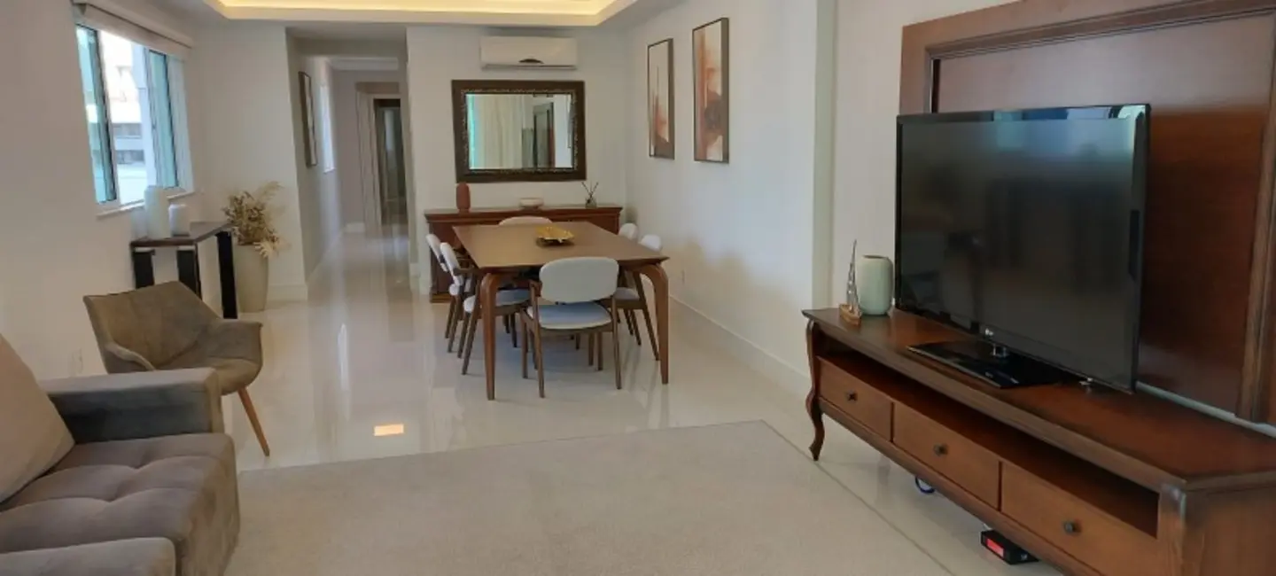 Foto 4 de Apartamento com 3 quartos à venda, 143m2 em Centro, Balneario Camboriu - SC