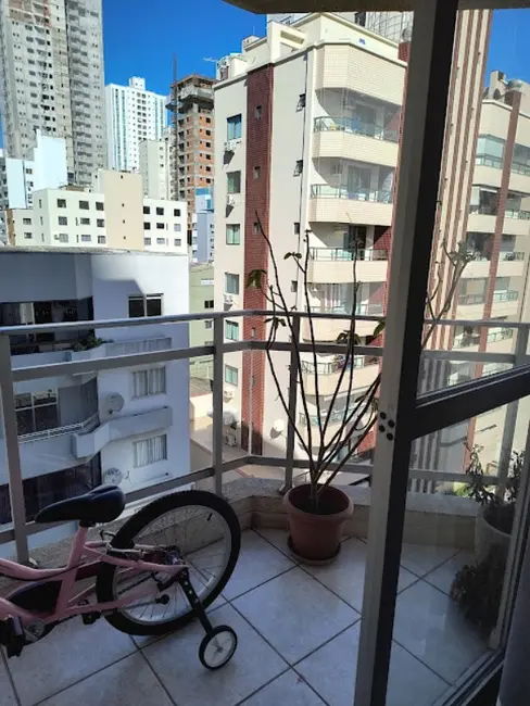 Apartamento com 2 quartos à venda, 87m2 em Centro, Balneario Camboriu - SC - imagem 2 Foto 2 de Apartamento com 2 quartos à venda, 87m2 em Centro, Balneario Camboriu - SC
