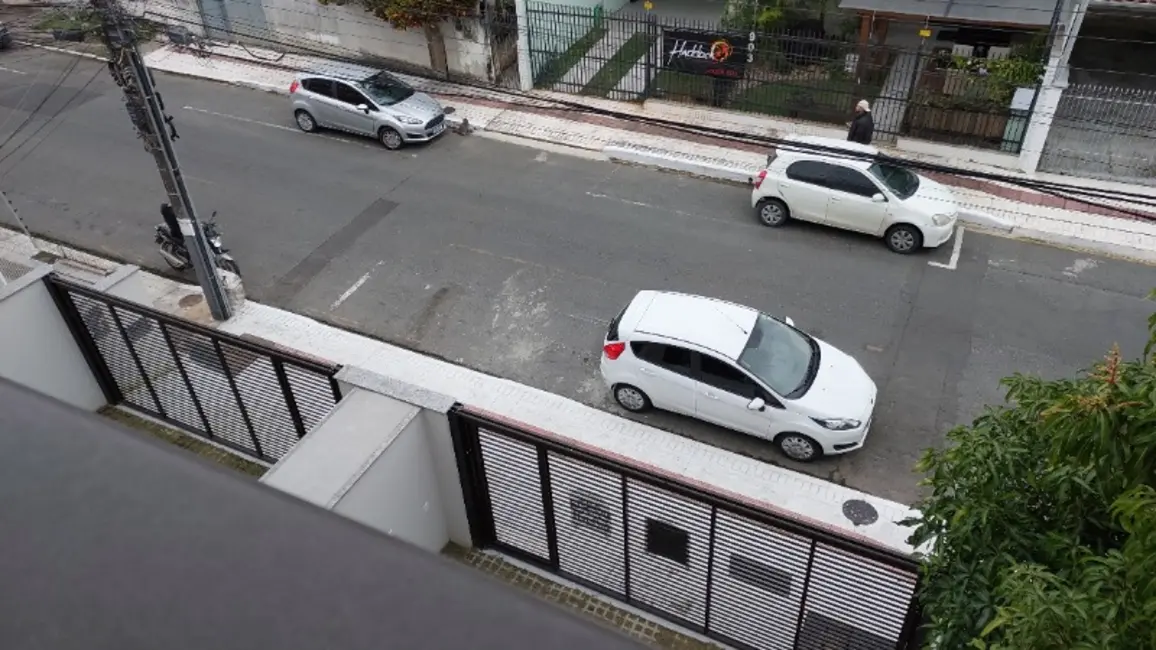 Sobrado com 3 quartos à venda, 183m2 em Centro, Balneario Camboriu - SC - imagem 5 Foto 5 de Sobrado com 3 quartos à venda, 183m2 em Centro, Balneario Camboriu - SC