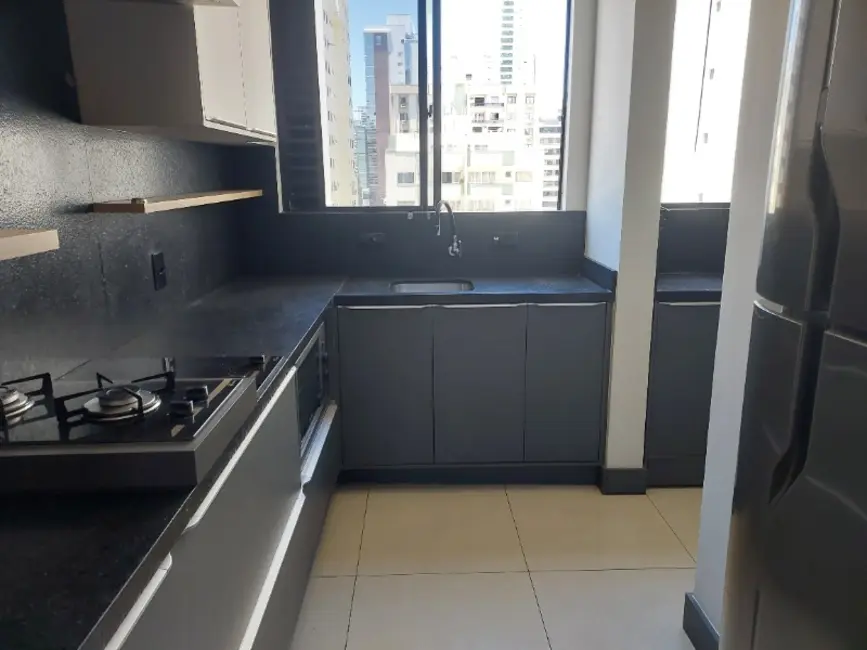 Foto 2 de Apartamento com 2 quartos à venda, 75m2 em Centro, Balneario Camboriu - SC