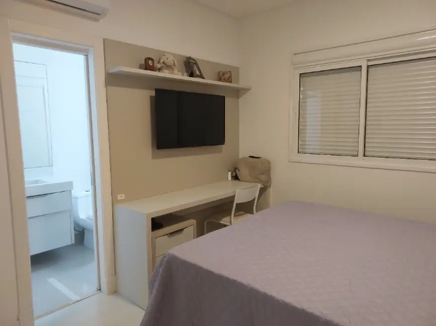 Foto 9 de Apartamento com 3 quartos à venda, 130m2 em Centro, Balneario Camboriu - SC