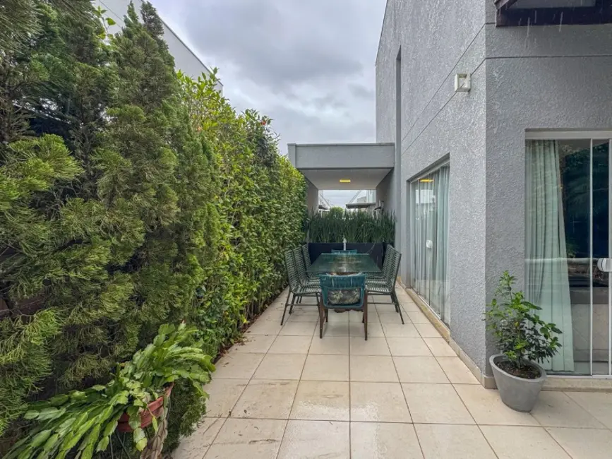 Foto 8 de Casa de Condomínio com 3 quartos à venda, 140m2 em São Judas Tadeu, Balneario Camboriu - SC