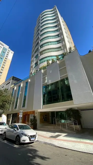 Foto 3 de Apartamento com 3 quartos à venda, 334m2 em Centro, Balneario Camboriu - SC