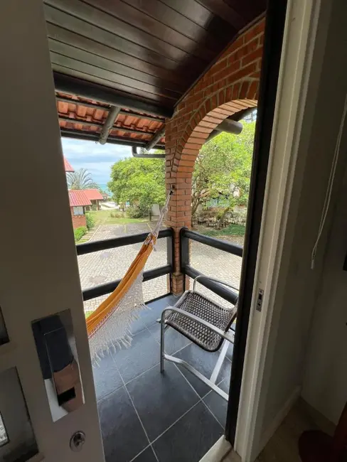 Foto 3 de Sobrado com 2 quartos à venda, 79m2 em Praia do Estaleiro, Balneario Camboriu - SC