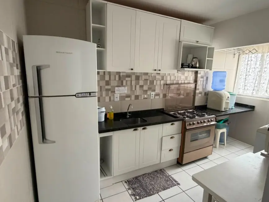 Apartamento com 2 quartos à venda, 75m2 em Centro, Balneario Camboriu - SC - imagem 5 Foto 5 de Apartamento com 2 quartos à venda, 75m2 em Centro, Balneario Camboriu - SC