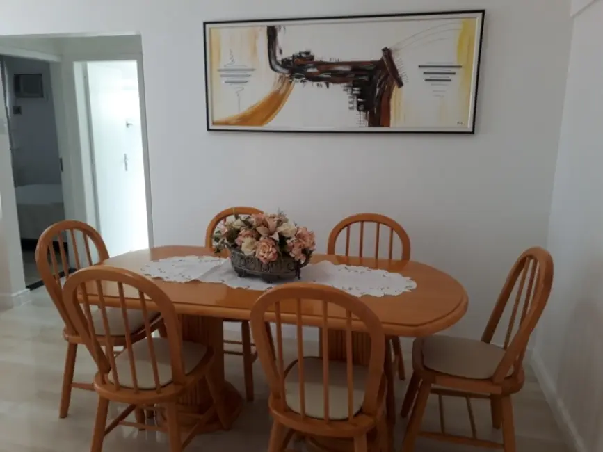 Apartamento com 2 quartos à venda, 75m2 em Centro, Balneario Camboriu - SC - imagem 4 Foto 4 de Apartamento com 2 quartos à venda, 75m2 em Centro, Balneario Camboriu - SC