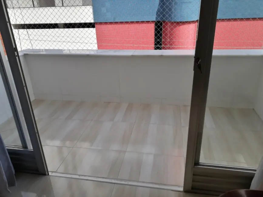 Apartamento com 2 quartos à venda, 75m2 em Centro, Balneario Camboriu - SC - imagem 8 Foto 8 de Apartamento com 2 quartos à venda, 75m2 em Centro, Balneario Camboriu - SC