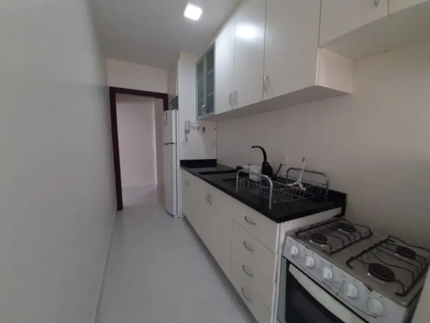 Apartamento com 2 quartos à venda, 85m2 em Centro, Balneario Camboriu - SC - imagem 2 Foto 2 de Apartamento com 2 quartos à venda, 85m2 em Centro, Balneario Camboriu - SC
