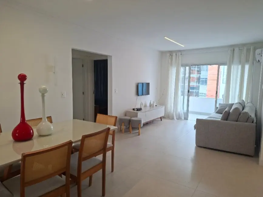 Foto 1 de Apartamento com 3 quartos para alugar, 90m2 em Centro, Balneario Camboriu - SC