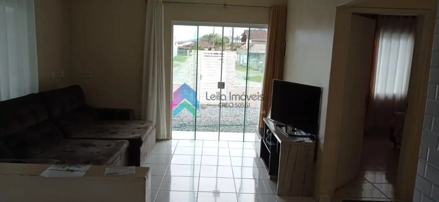 Casa com 3 quartos à venda, 360m2 em Guaramirim - SC - imagem 3 Foto 3 de Casa com 3 quartos à venda, 360m2 em Guaramirim - SC