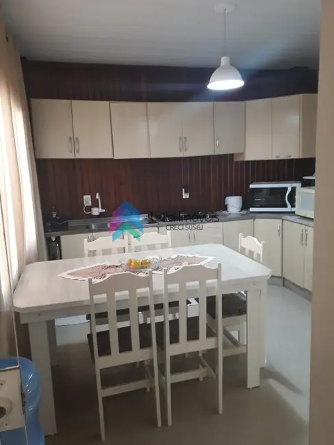 Casa com 2 quartos à venda, 290m2 em Guaramirim - SC - imagem 9 Foto 9 de Casa com 2 quartos à venda, 290m2 em Guaramirim - SC