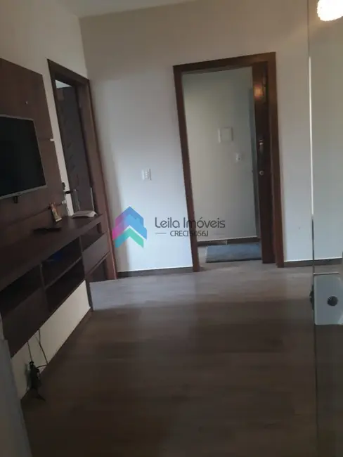 Foto 2 de Casa com 2 quartos à venda, 290m2 em Guaramirim - SC